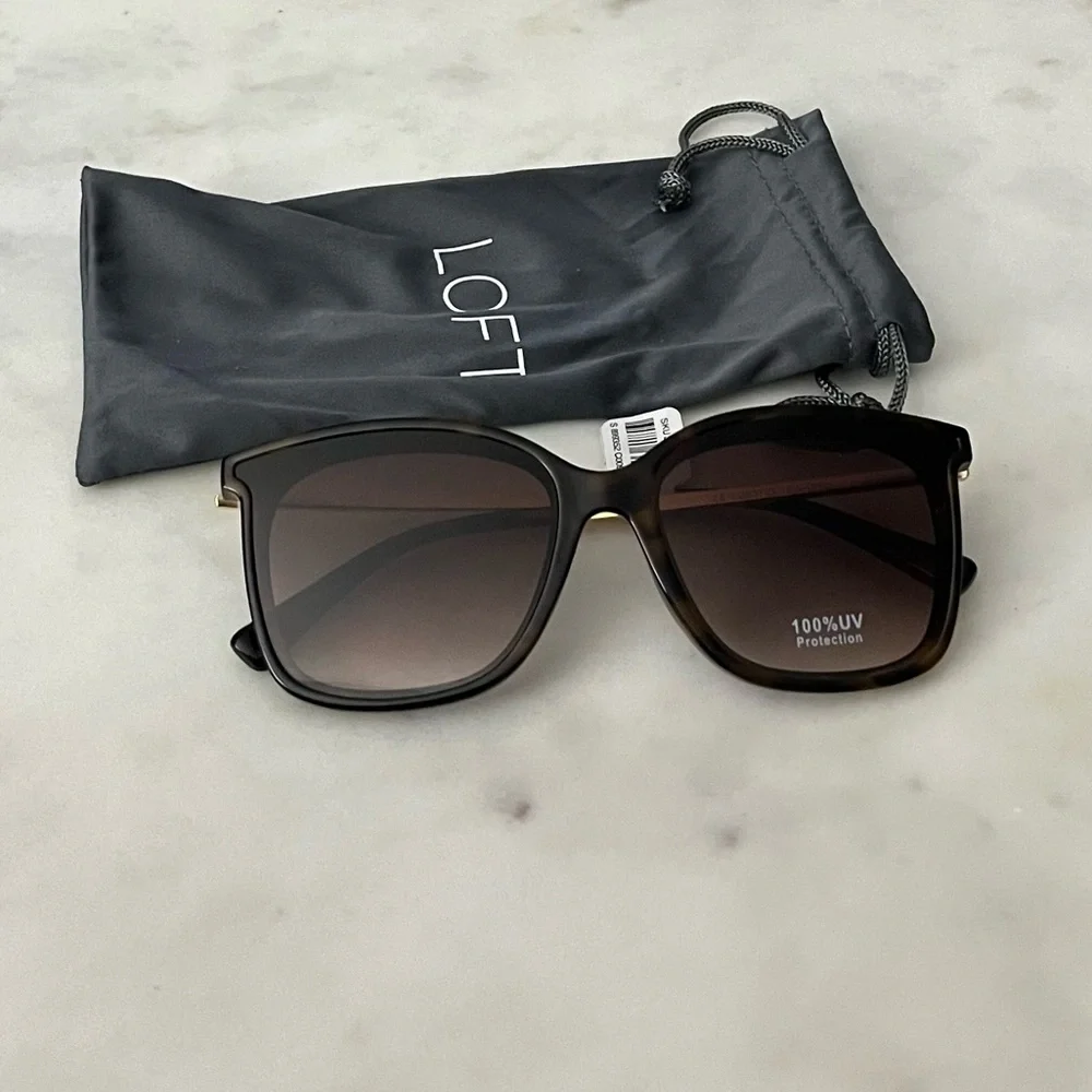🆕 Loft dark tortoise brown and gold arm sunglasses with grey soft case